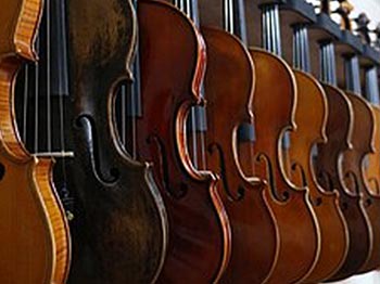 orchestral-tours-transportation-temperatire-controlled-min-350x262